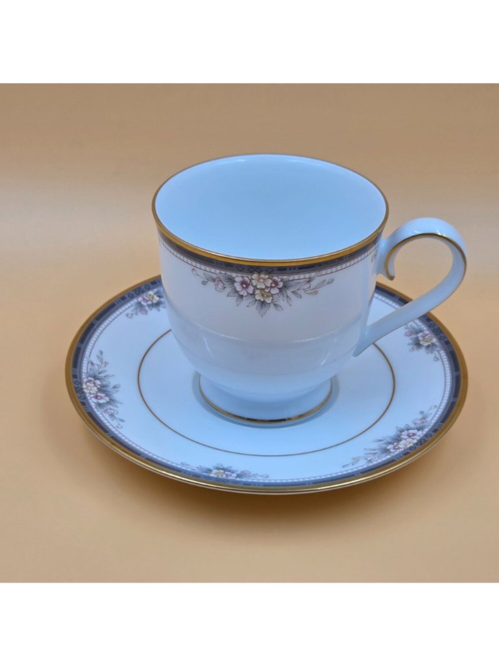 Noritake Ontario Set of 4 Footed Cup and Saucer Blue Gray Band White Pink Flower - Picture 8 of 16
